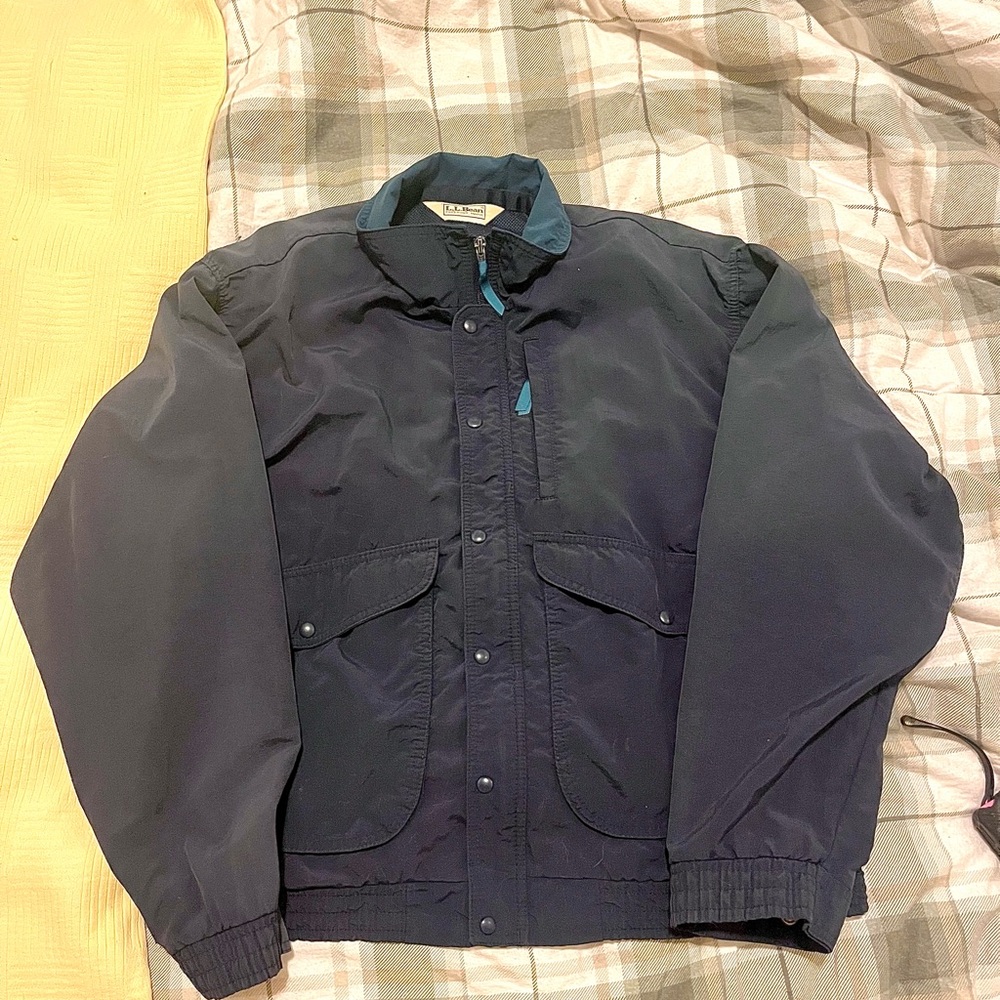 Vintage L.L.Bean Rain Jacket – Classic Outdoor Style